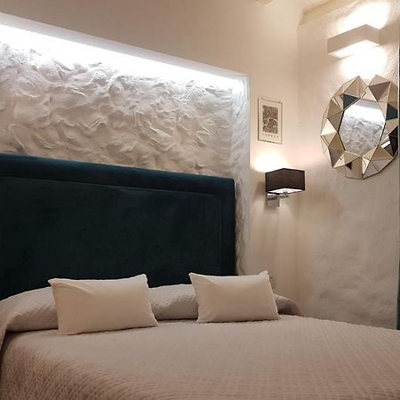 Room Del Giglio باري المظهر الخارجي الصورة