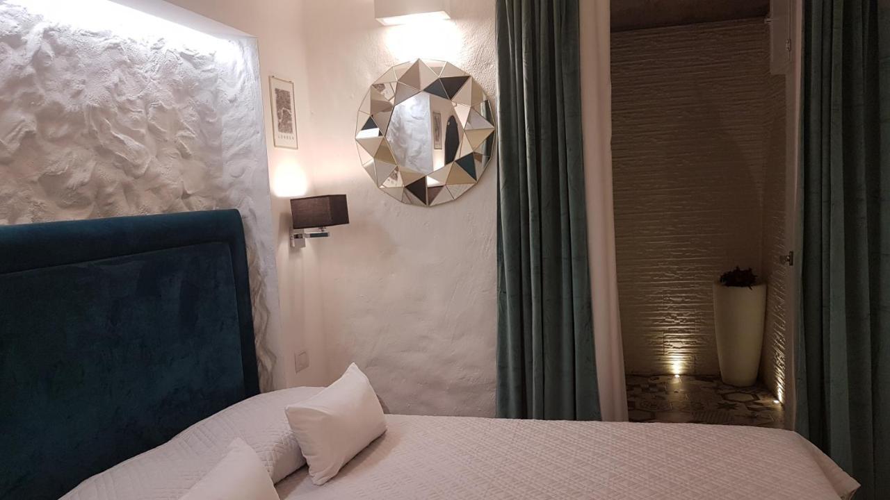 Room Del Giglio باري المظهر الخارجي الصورة